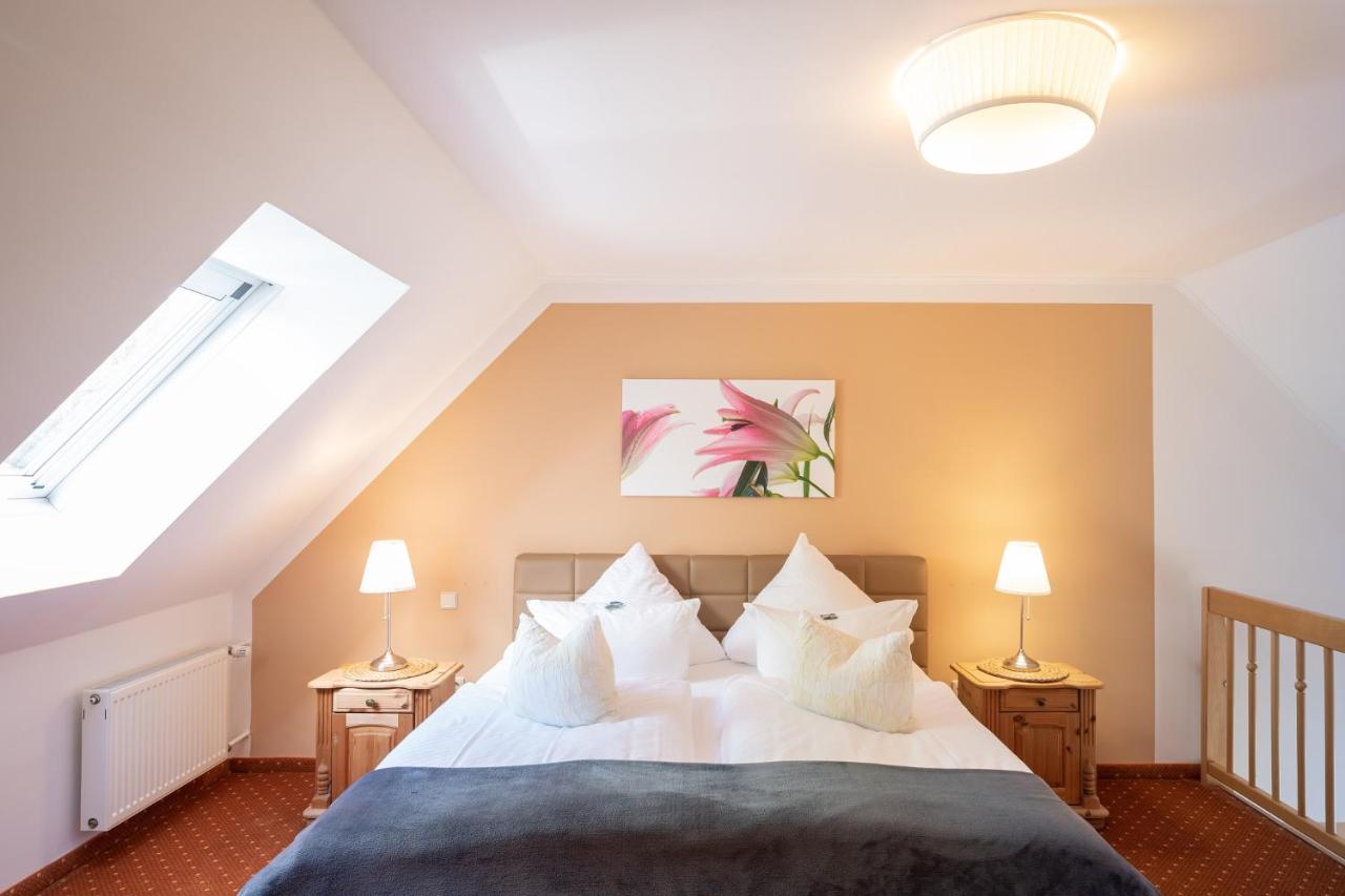Seehotel Lindenhof Лихен Экстерьер фото