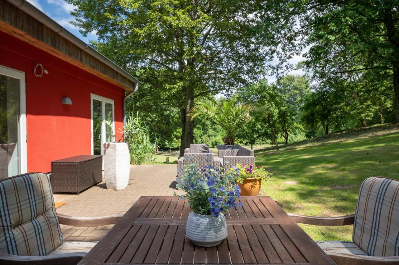 Seehotel Lindenhof Лихен Экстерьер фото